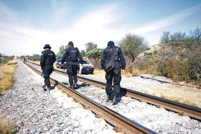 Investigan incendio de camioneta de IPS en La Llave