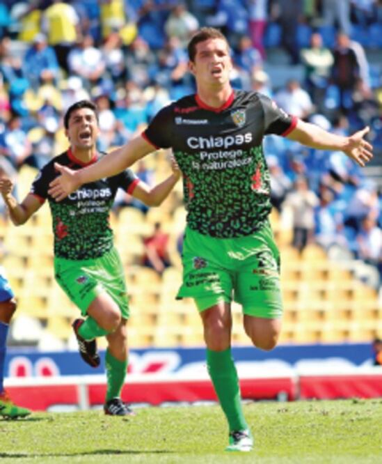 Salvaje reacción de Jaguares 