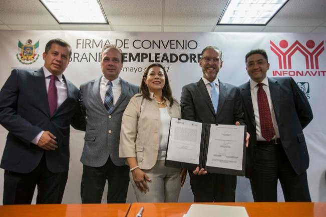 Acercan trámites para créditos a los trabajadores