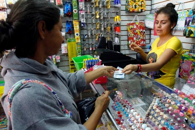 Comercio formal crece menos de lo esperado