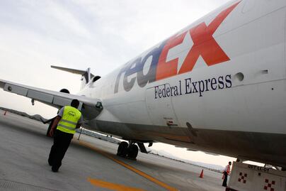 Aumentará FedEx su carga con cambio de avión