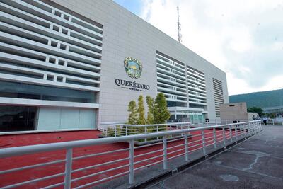 Lanzan ultimátum a ex funcionarios