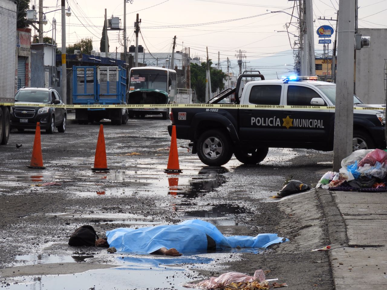 Atropella a hombre y se da a la fuga