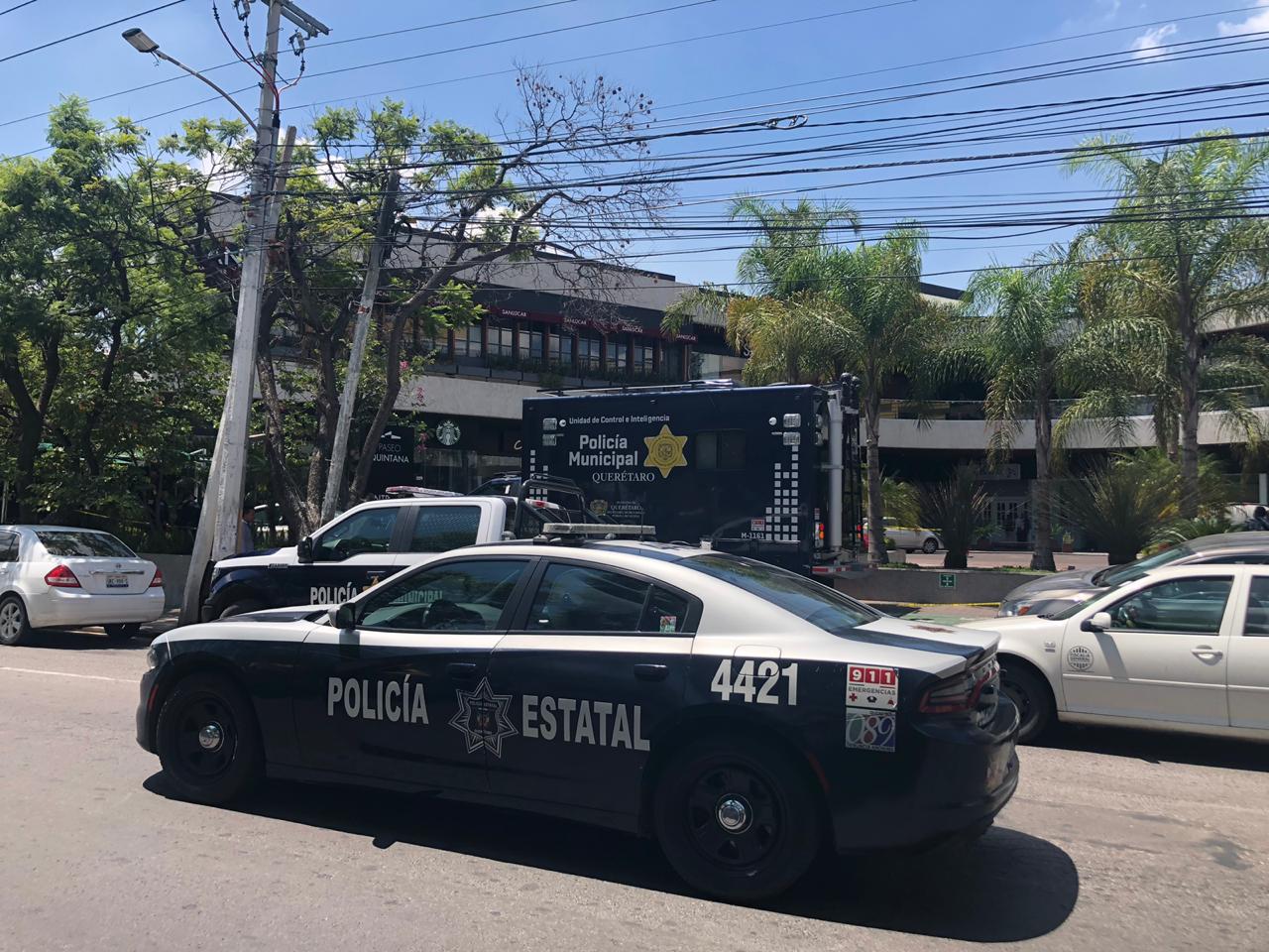 Ejecutan a un hombre en centro comercial de Querétaro