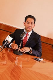 Vigilan entrega de aguinaldos