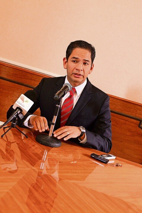 Vigilan entrega de aguinaldos