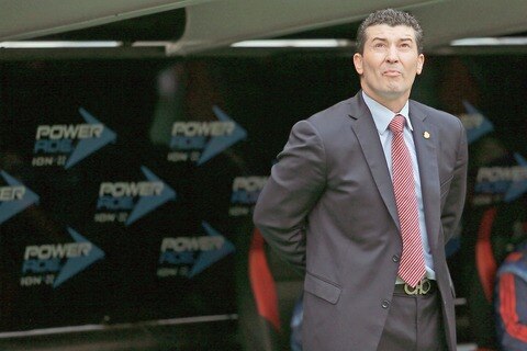 ‘Bomberos’ que luchan