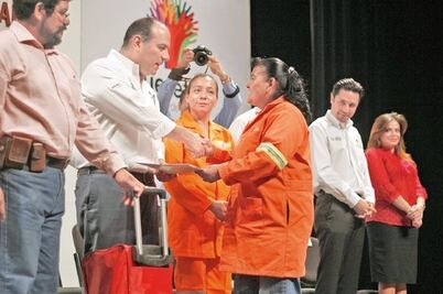 Incentivan a trabajadores de limpieza