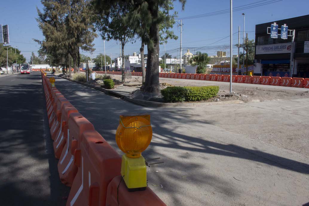 Pequeños comercios pierden ventas con las obras en avenida 5 de Febrero