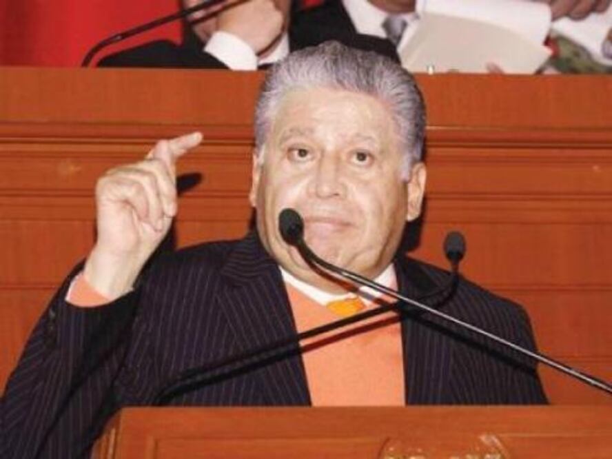 Aseguran que diputado si está suspendido