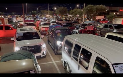 Arranca la Caravana Migrante; paisanos ya regresan de Estados Unidos a Querétaro