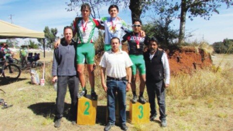 Ciclistas avanzan a ON 2014