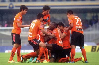 Valencia destaca labor de equipo, pese a su triplete