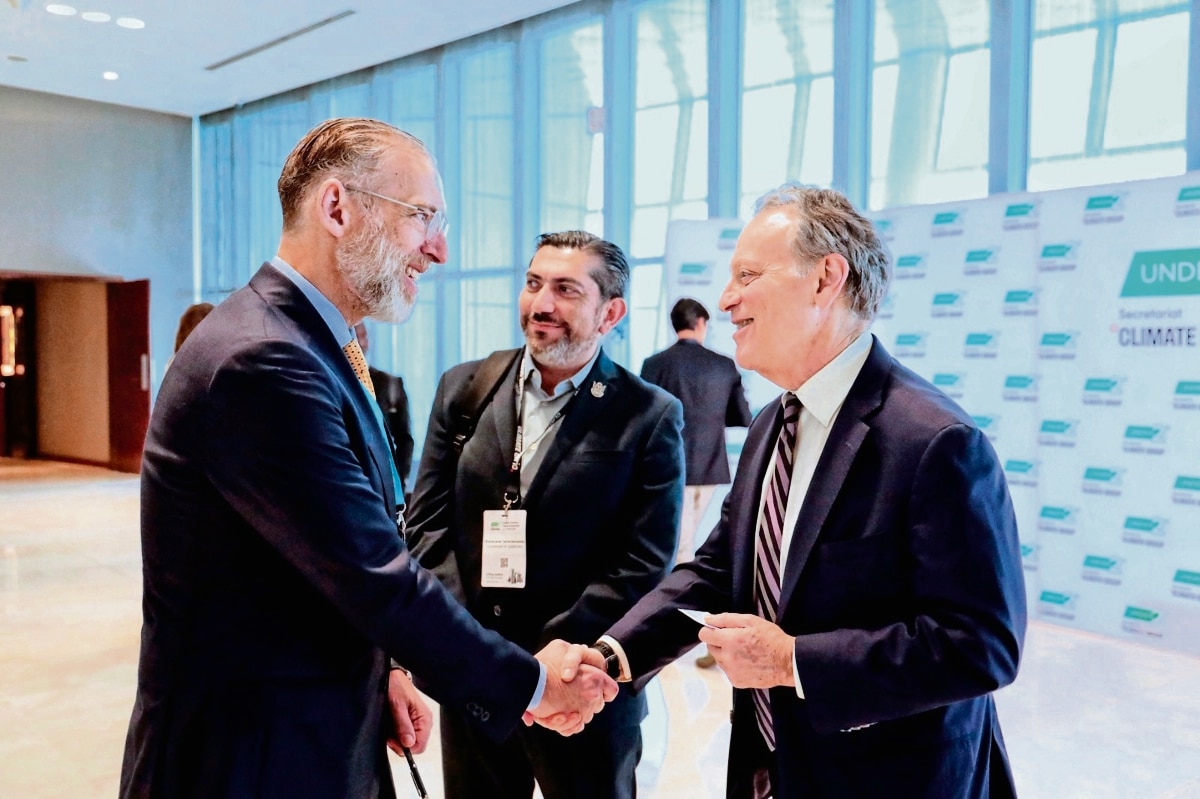 Del Prete firma pliego para reducir emisiones de metano