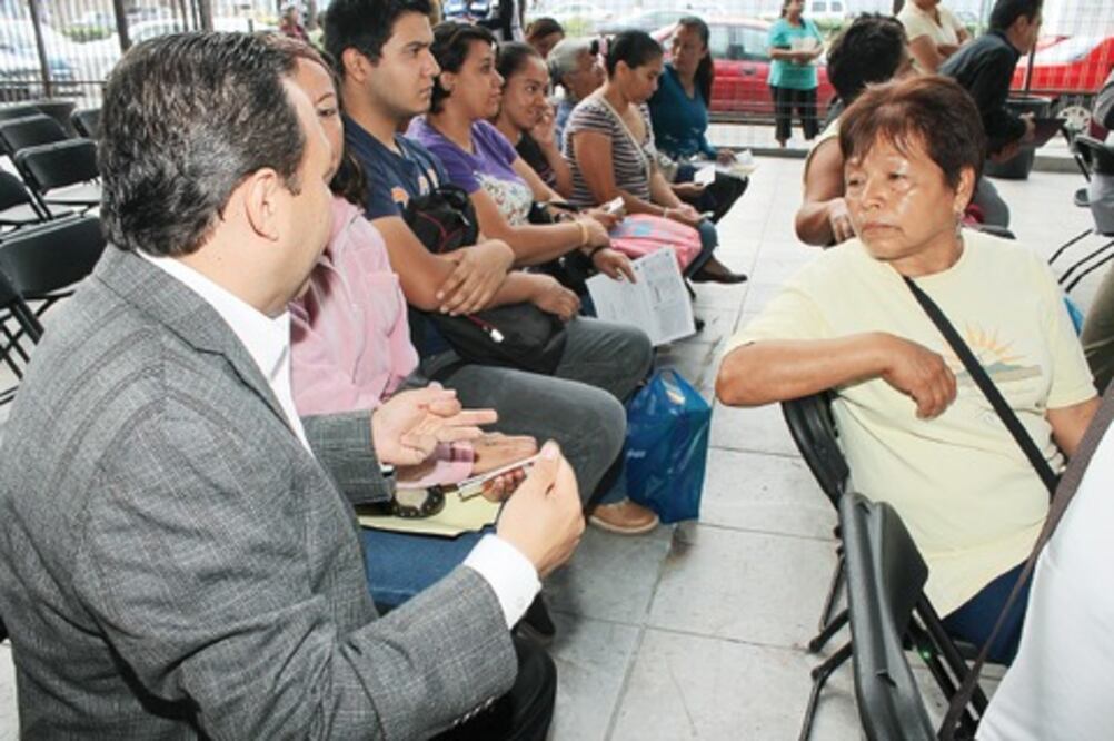 Realizan recorrido en instalaciones del IQT