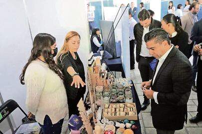 Anuncian apoyo a emprendedores de Corregidora 
