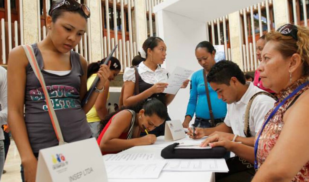 Anuncian feria de empleo sólo para mujeres