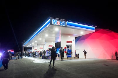 Exxon-Mobil inaugura gasolinera en el estado