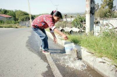 Viven en Cerro de La Cruz, sin agua durante dos meses