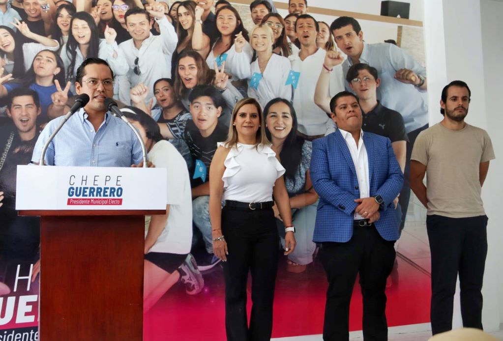 Chepe Guerrero pide respeto para Carlos Olguín en su grupo