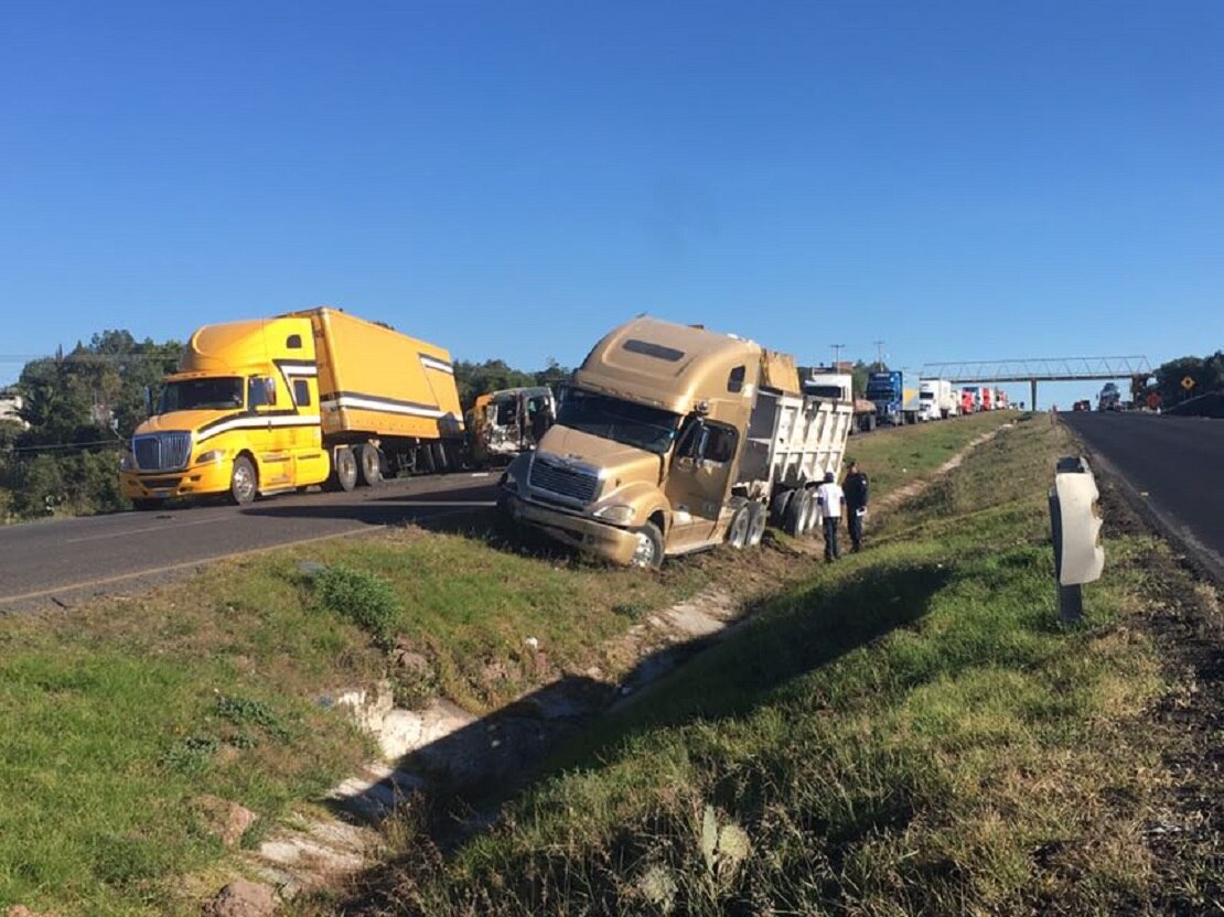 Carambola en la carretera a San Luis Potosí