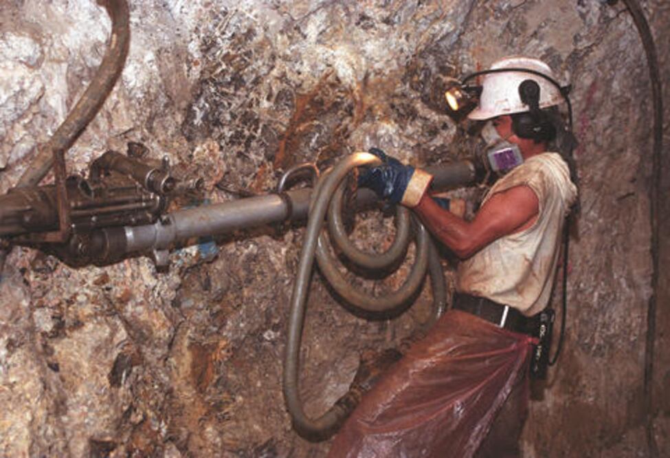 Mayoría de minas en la ilegalidad, señalan