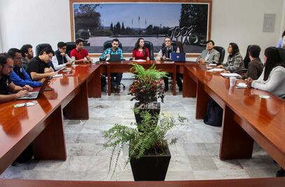 Becarios de Conacyt interponen amparo