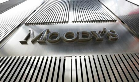 Sin renegociación del TLCAN, calificación de México se hubiera estabilizado: Moody's