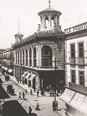 Zárate destaca el valor de la fotografía antigua