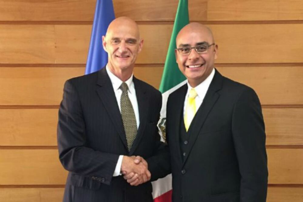 Se reúne MAV con embajador de UE