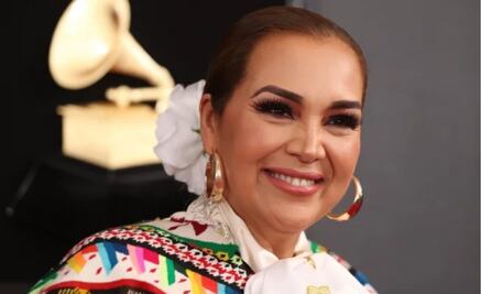 “Con mi reputación no”, dice Aída Cuevas sobre versión de que Juan Gabriel es papá de su hijo