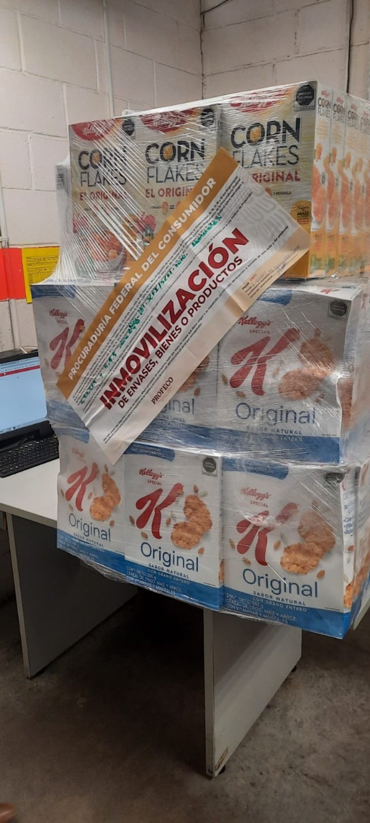 Por omitir sellos, inmovilizan en Querétaro cerca de 72 mil piezas de productos Kellogg's