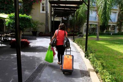 Covid pega a hoteles; cae 37% la ocupación