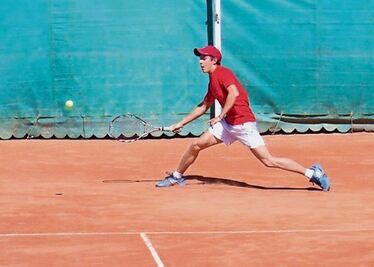  Gran nivel en el  Anual de Tenis  del CCQ