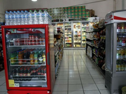 Incrementan tiendas de conveniencia