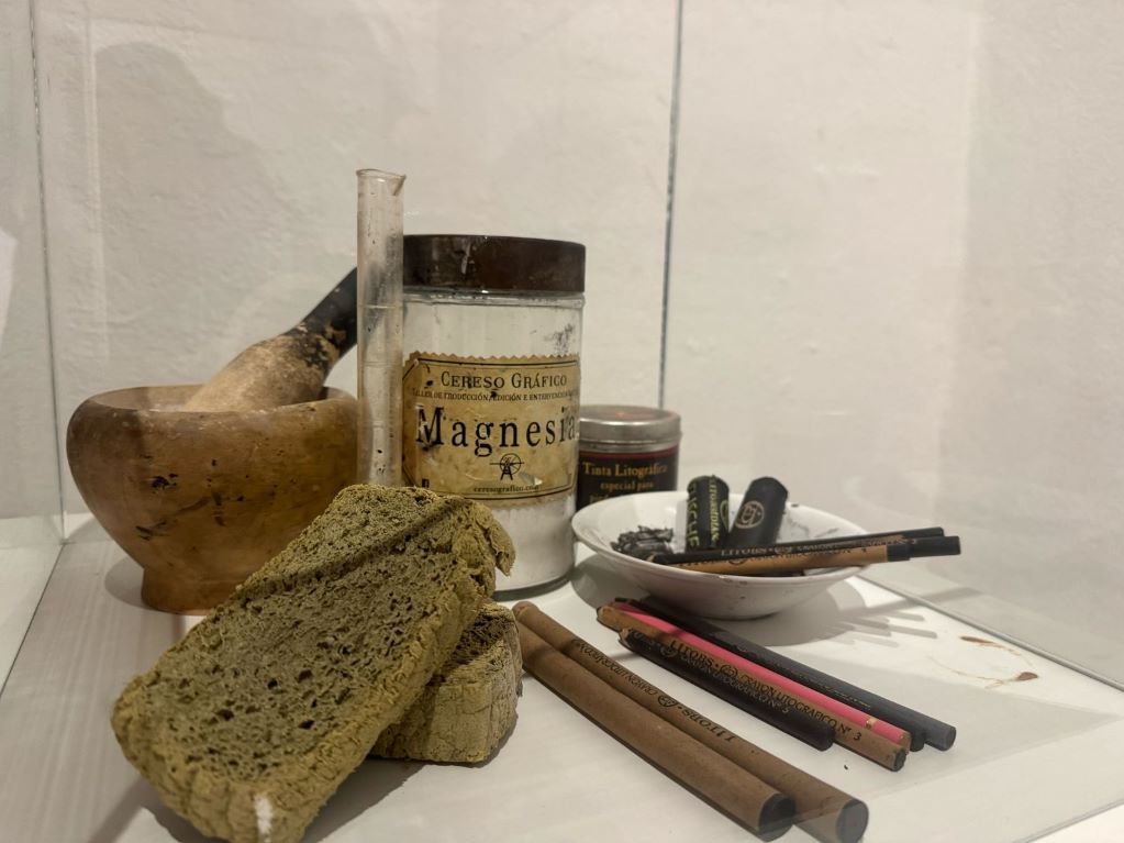 Un encuentro sutil entre la ciencia y la litografía