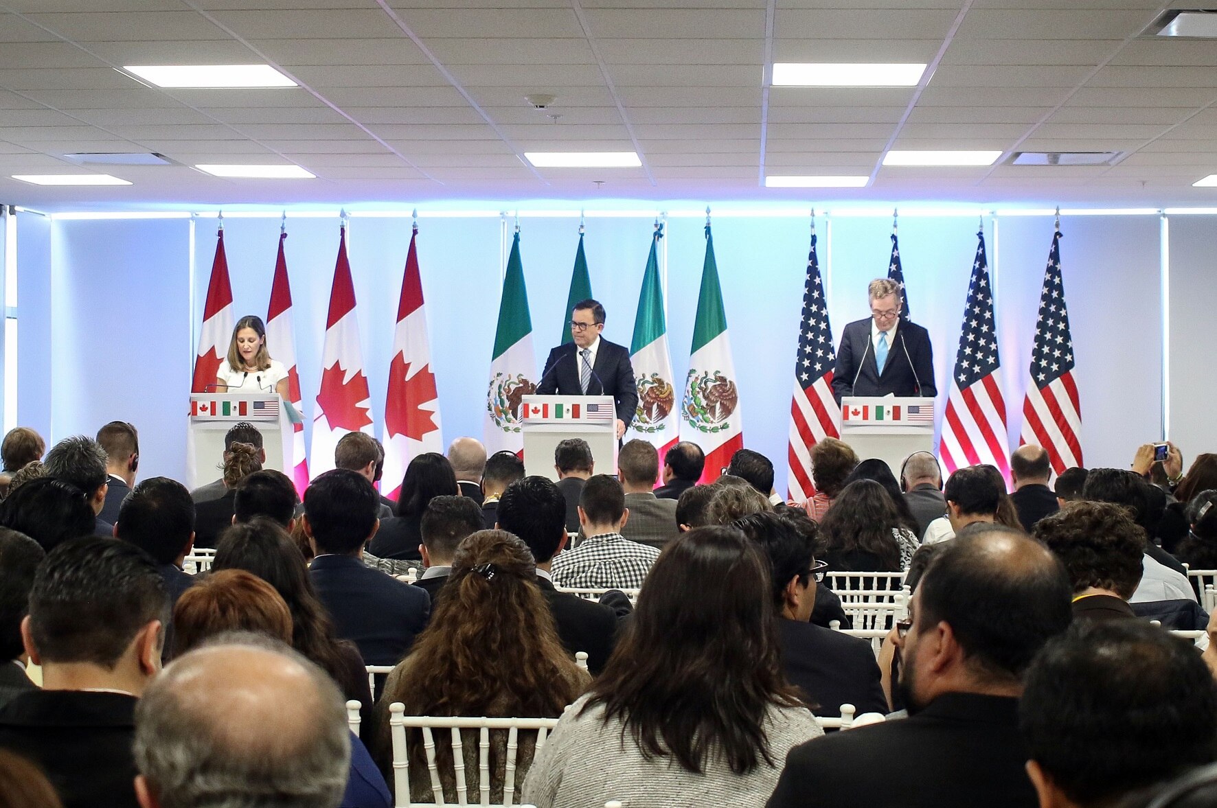 Plantea México revisar TLCAN cada 5 años, dice Guajardo