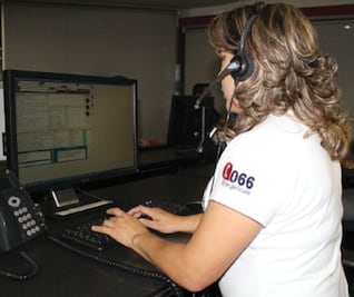 Asiste en labor de parto por teléfono