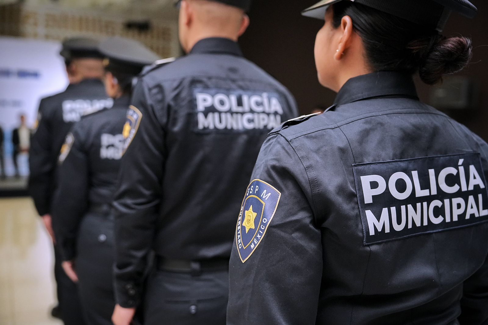 Ponen en marcha programa de apoyo a fondo perdido para que policías municipales de Querétaro mejoren sus viviendas
