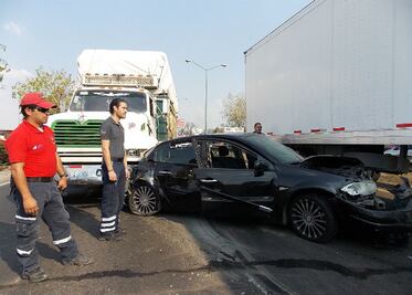 Cerrada carretera 57