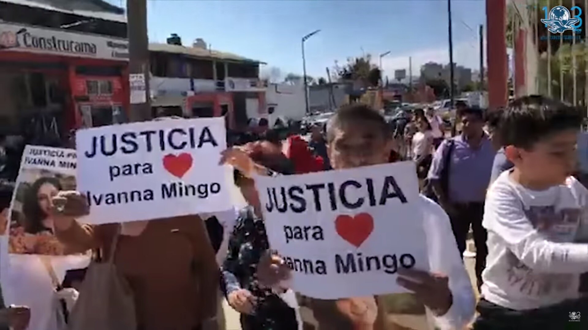 Protestas reciben a Andrés Manuel López Obrador en Oaxaca
