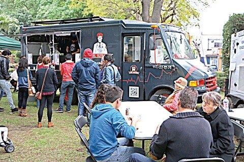 Invierten para negocio de food trucks