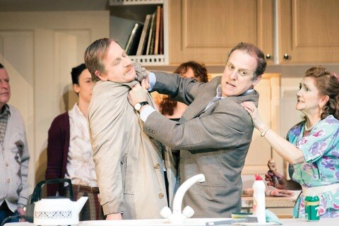 Graban con ocho cámaras a una familia corrupta