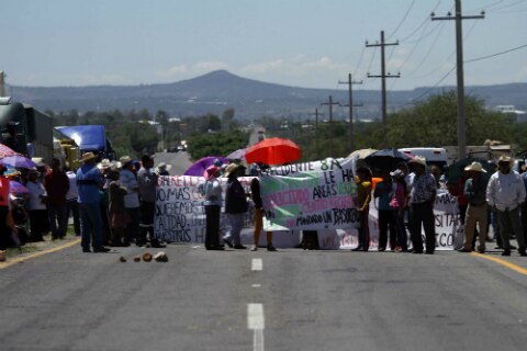 Edil de Colón denuncia a opositores a relleno