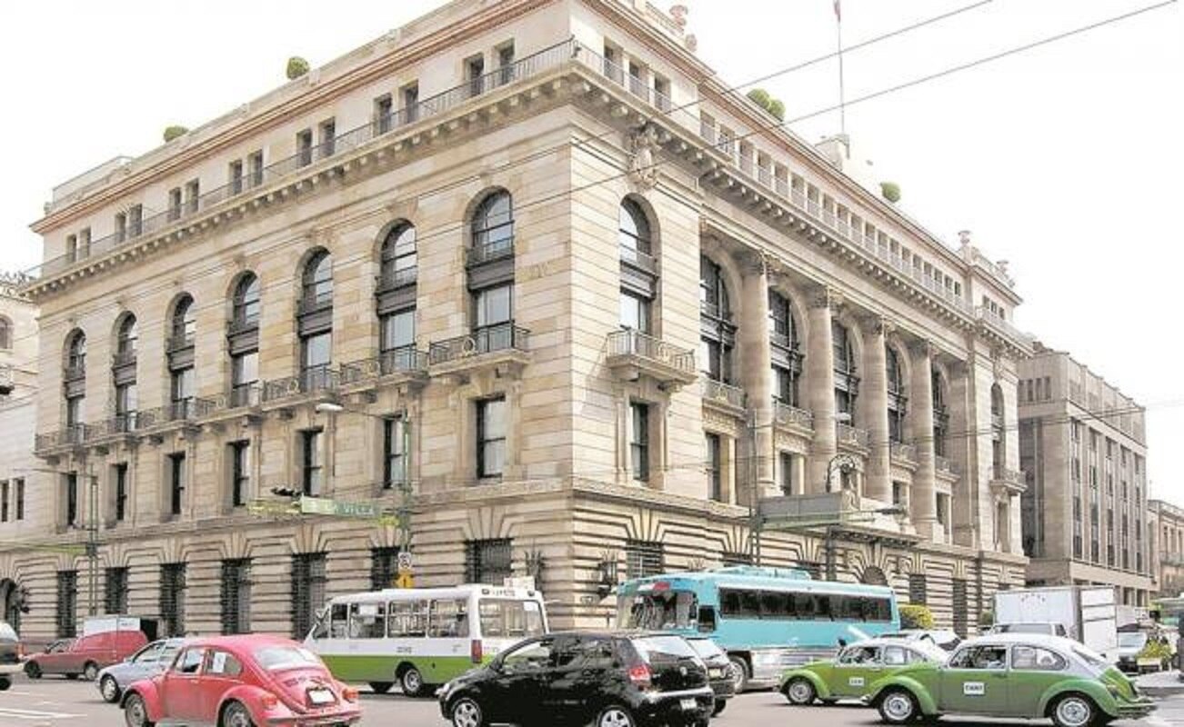 Denuncian 4 bancos ciberataque ante PGR