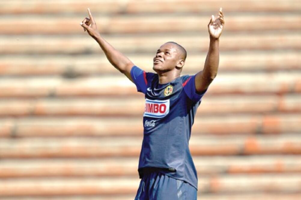 Narciso Mina quiere ser el goleador