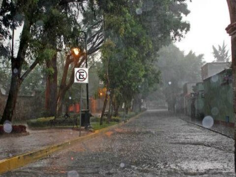 Tres casas afectadas en Tequisquiapan