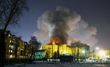 Suben a 64 muertos por incendio en centro comercial de Siberia