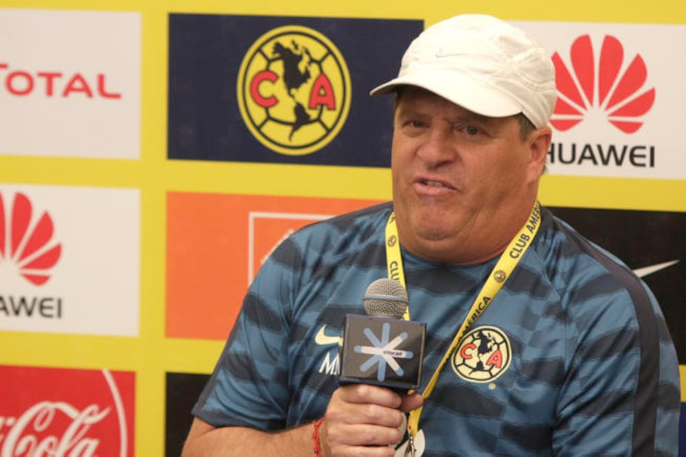 CARLOS MEJÍA. EL UNIVERSAL