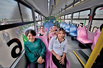 Presenta Scania nuevo camión a gas